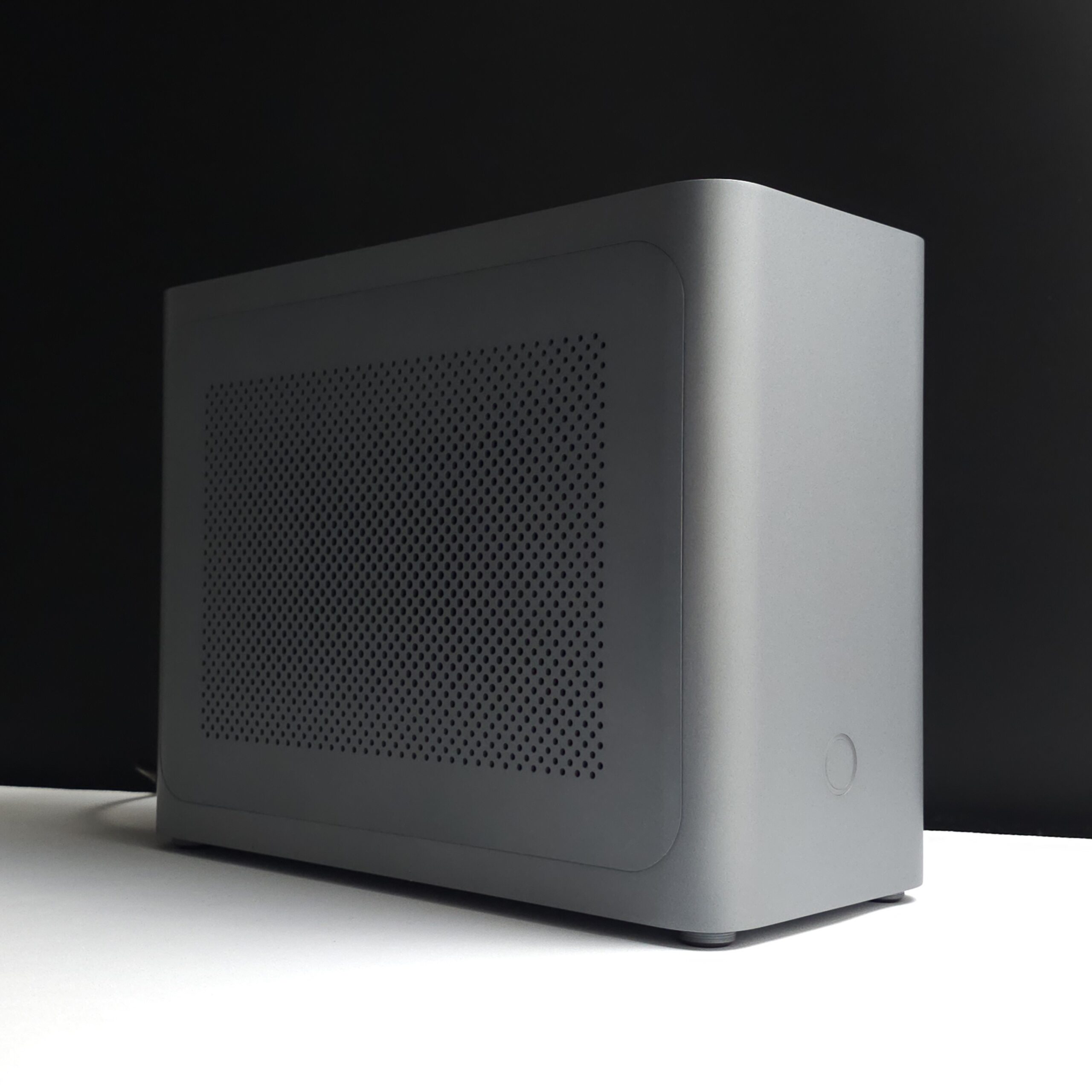 Featured image for “IQUNIX ZX-1”